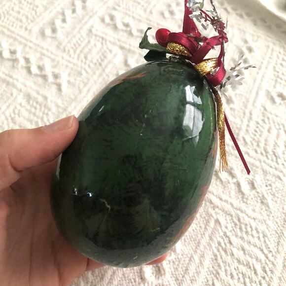 Vintage Father Christmas Reindeer Decoupage Egg Ornament Glossy Green 4" - Picture 8 of 9